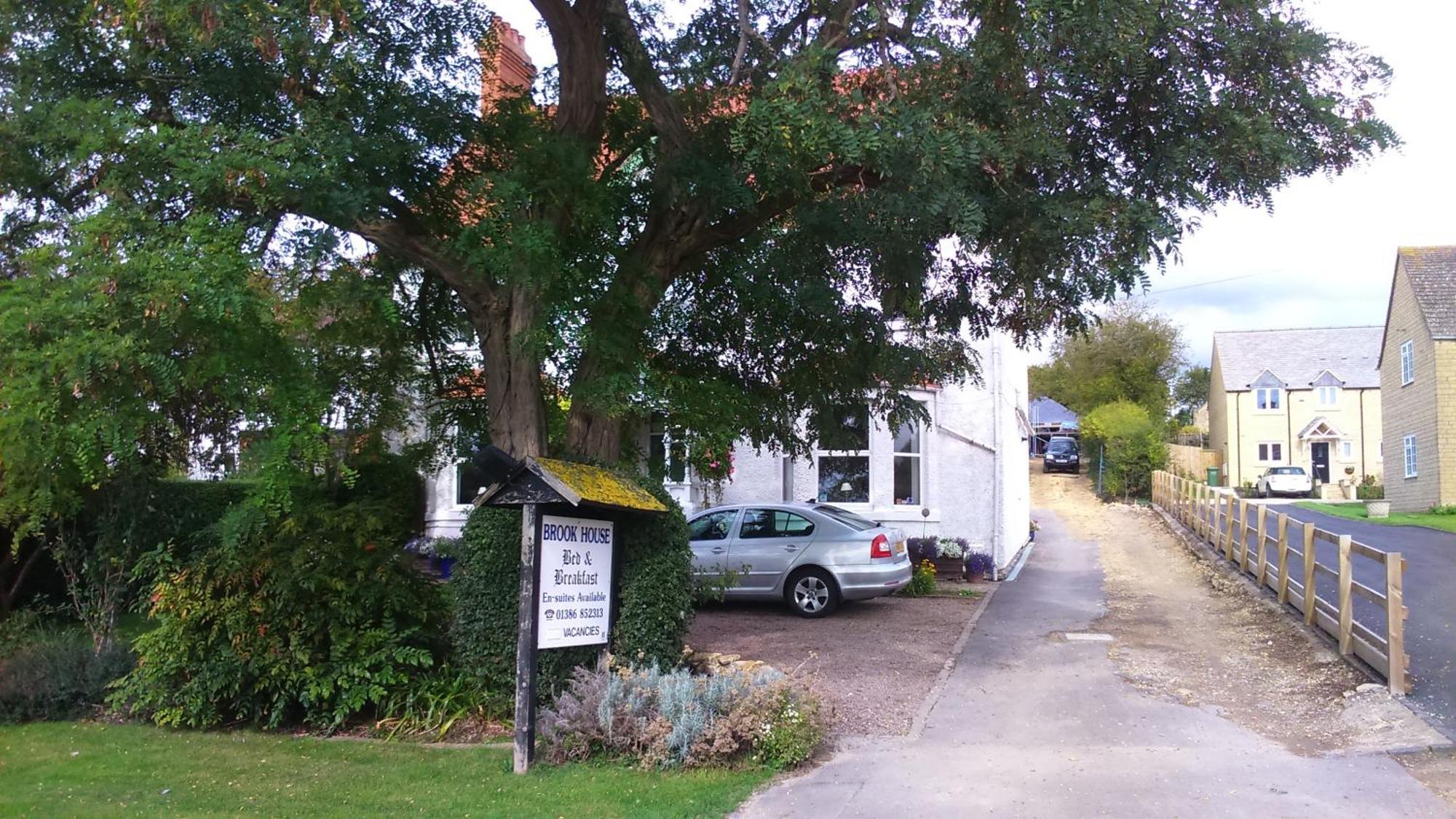 Brook House Bed & Breakfast Broadway  Exterior foto